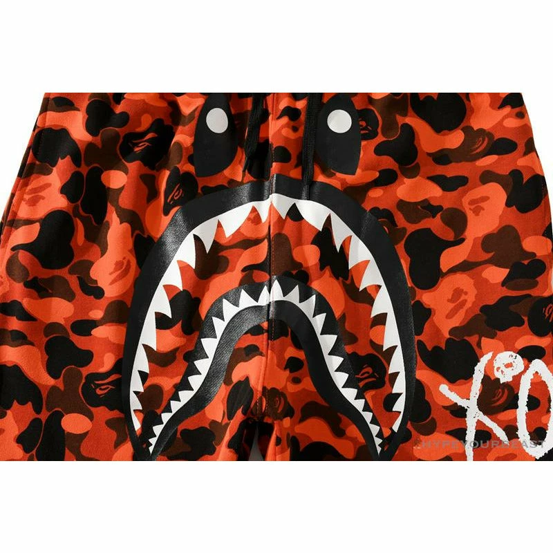 BAPE X XO Co-Branded Camouflage Pants ‘RED’ Clothes