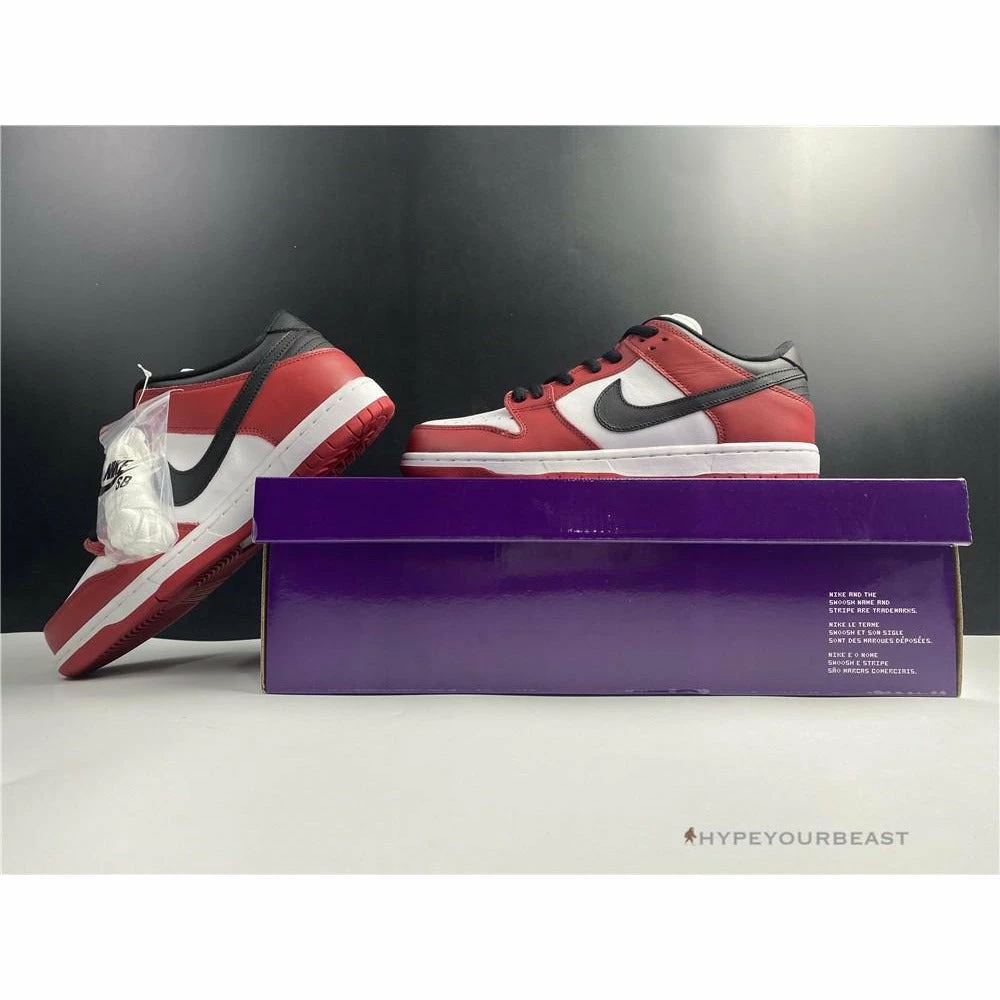 Nike SB Dunk Low Chicago