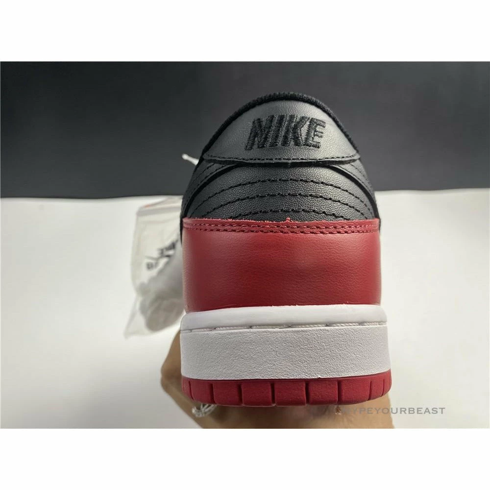 Nike SB Dunk Low Chicago