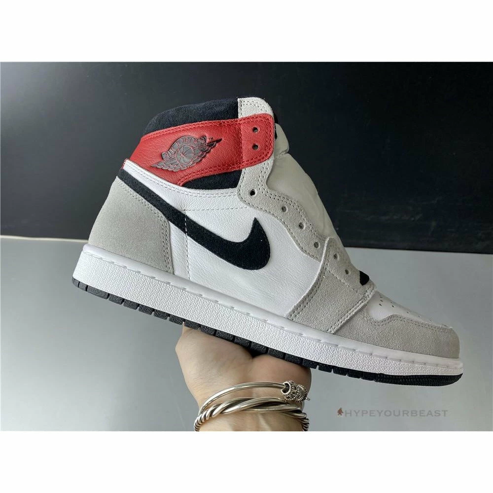 Air Jordan 1 High ‘Light Smoke Grey’