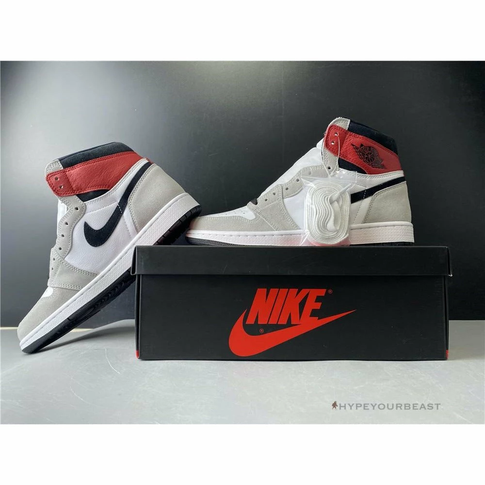 Air Jordan 1 High ‘Light Smoke Grey’