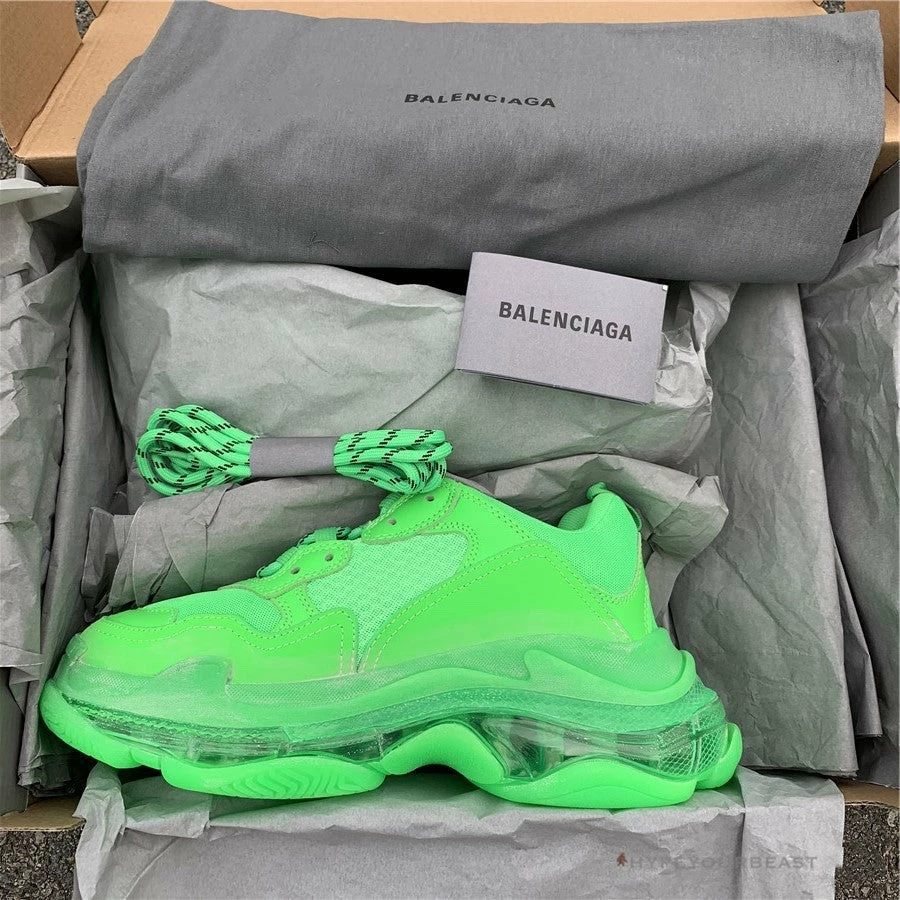 Ba*len*cia*ga bcg triple s neon green