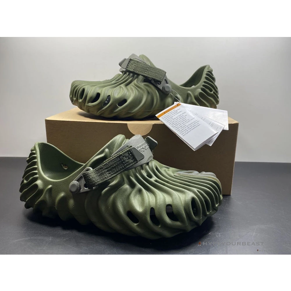slides Cr*0*s pollex clog by salehe bembury menemsha cucumber