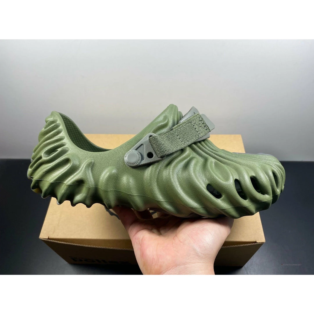 slides Cr*0*s pollex clog by salehe bembury menemsha cucumber