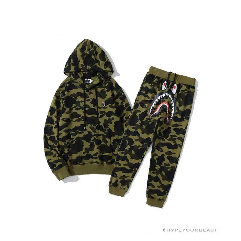 HypeYourBeast BAPE Camouflage Kangaroo Hooded Hoodie Green Clothes
