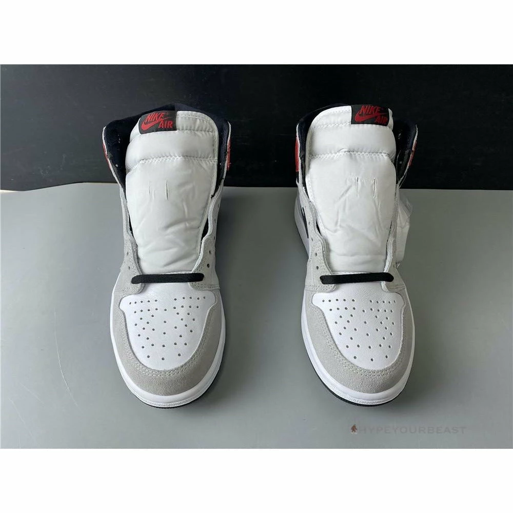 Air Jordan 1 High ‘Light Smoke Grey’