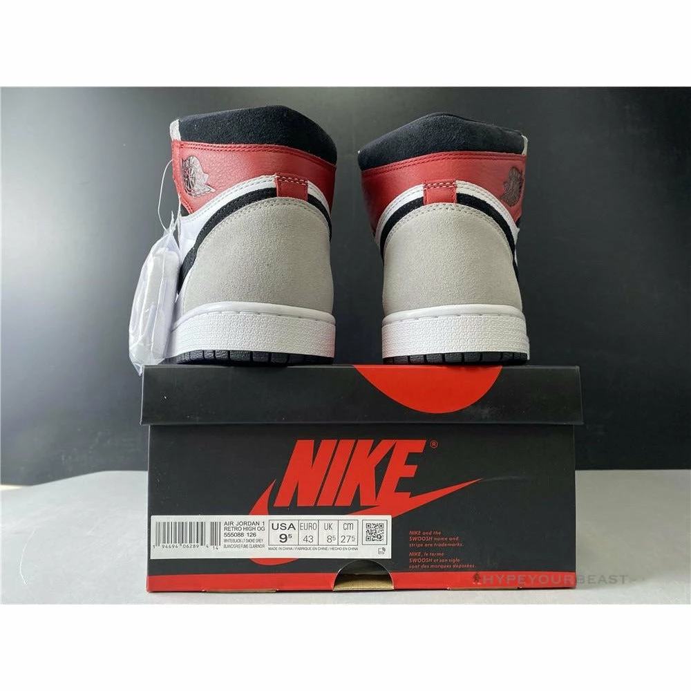 Air Jordan 1 High ‘Light Smoke Grey’