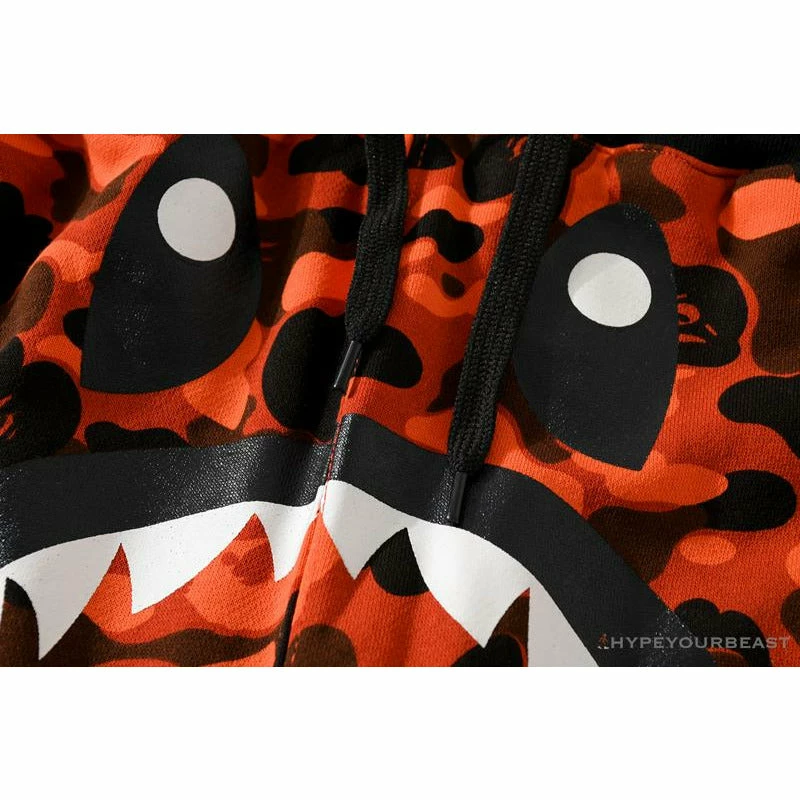 BAPE X XO Camouflage Red Pants Clothes