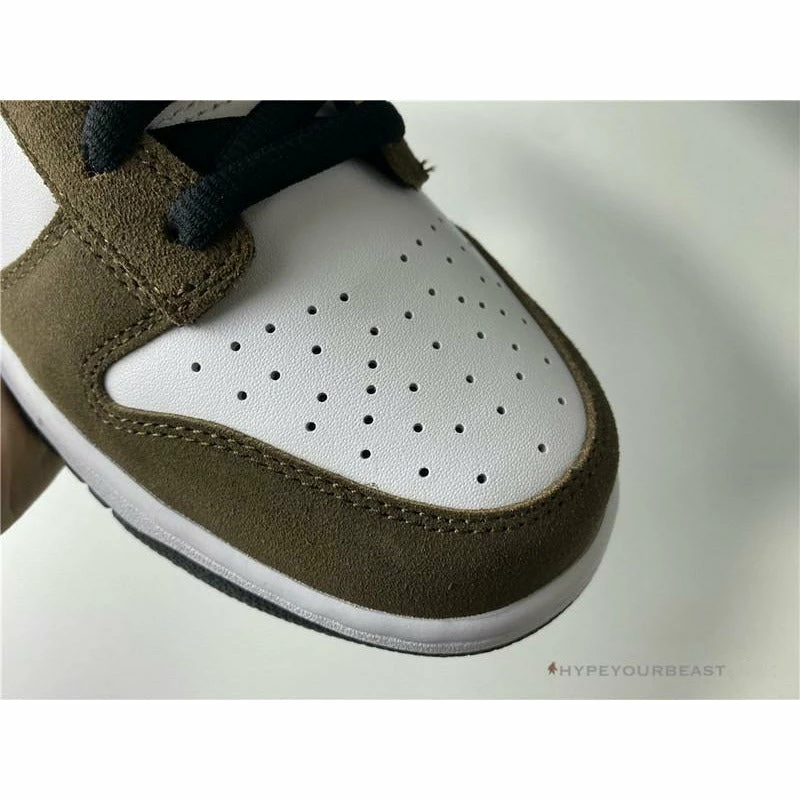 HypeYourBeast Nike Dunk Low Pro SB ‘Snakeskin’